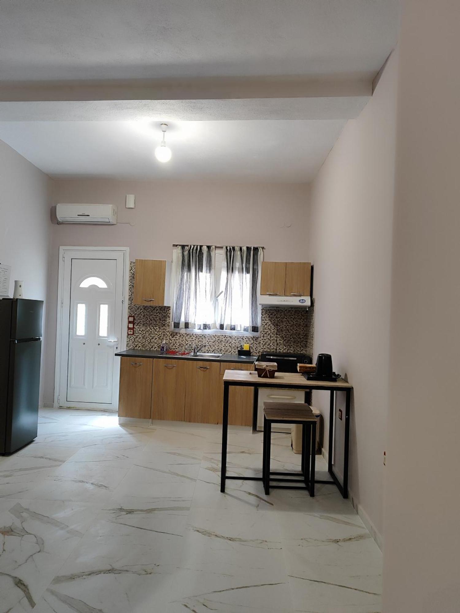 Charilia Apartment Mytilíni Eksteriør bilde